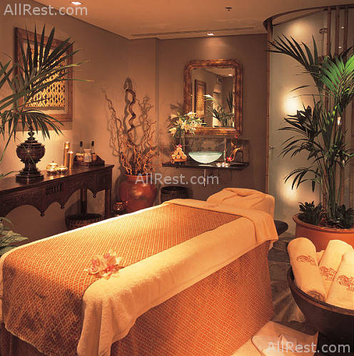 The Ritz-Carlton Dubai 23
